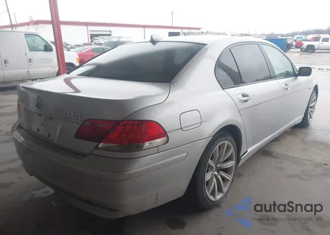 2007 BMW 750Li из США, поврежденный, VIN WBAHN83527DT72997